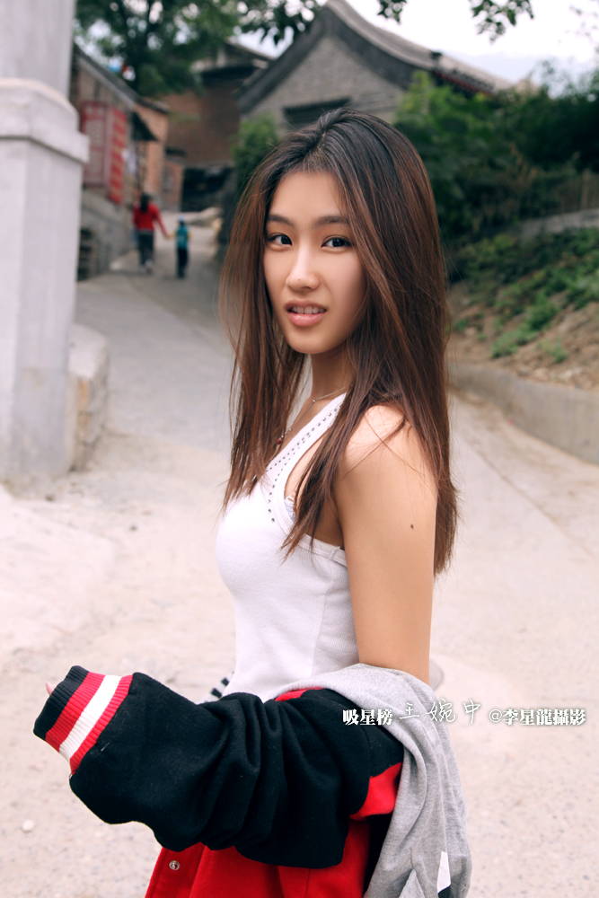 2011.10.04 Photography by Li Xinglong - Star Attraction - Pure girl series Wang Wanzhong, campus beauty of Beijing Film Academy(2)